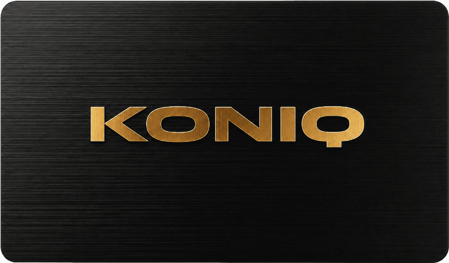 Cartes de visite NFC KONIQ recto et verso, finition noire et or, sur fond sombre premium — verso